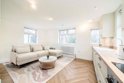 undefined, Ellesmere Road, London W4