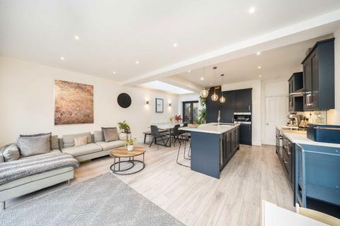 4 bedroom house for sale, Burntwood Lane, London SW17