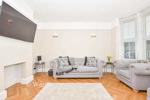 3 bedroom terraced house for sale, Holborough Road, Snodland, Kent
