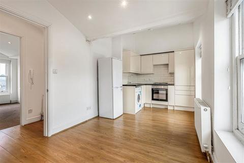 2 bedroom flat to rent, New Cross Road, London SE14