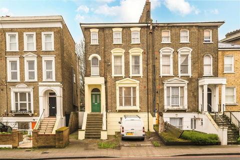 Studio to rent, Parkfield Road, London SE14