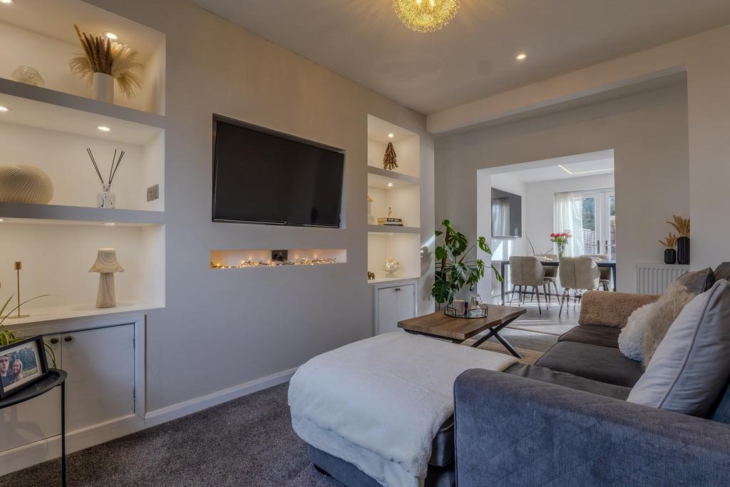 Living Room (2)