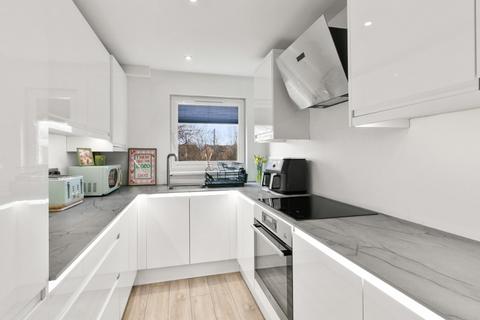 2 bedroom flat for sale, Eastfield Crescent, Dumbarton, West Dunbartonshire, G82