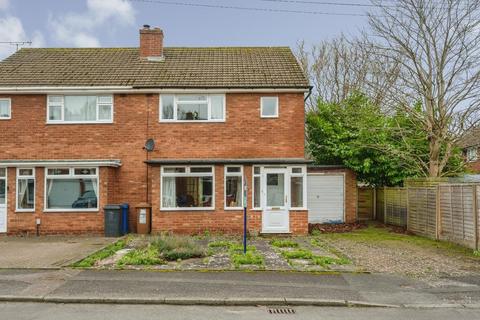 3 bedroom semi-detached house for sale, Benson Close, Lichfield