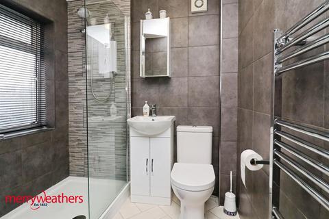 3 bedroom detached house for sale, Charnwood Grove, Kimberworth, Rotherham. S61 1HQ