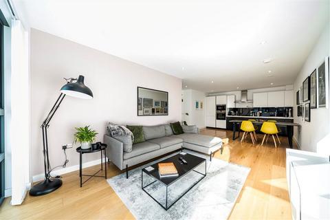 2 bedroom flat to rent, Pages Walk, London SE1