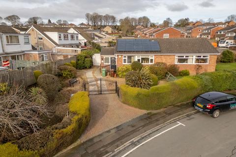 2 bedroom bungalow for sale, South Croft Avenue, Birkenshaw