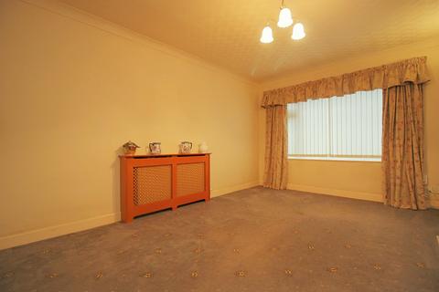 2 bedroom bungalow for sale, Belmont Rise, Low Moor, Bradford, BD12