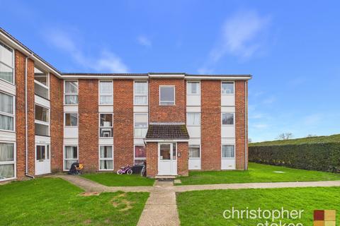 undefined, Clyfton Close, Broxbourne, Hertfordshire, EN10 6NX