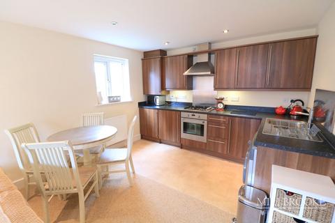 2 bedroom flat to rent, Clifton Road, Eccles, M30