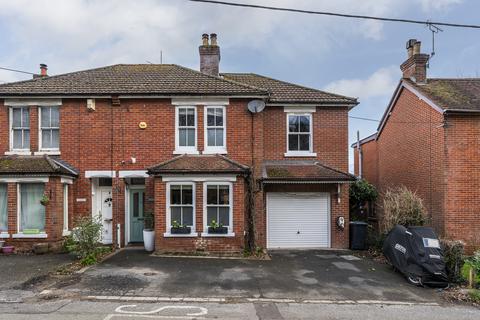 4 bedroom semi-detached house for sale, School Road, Bursledon SO31