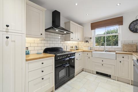 4 bedroom semi-detached house for sale, School Road, Bursledon SO31