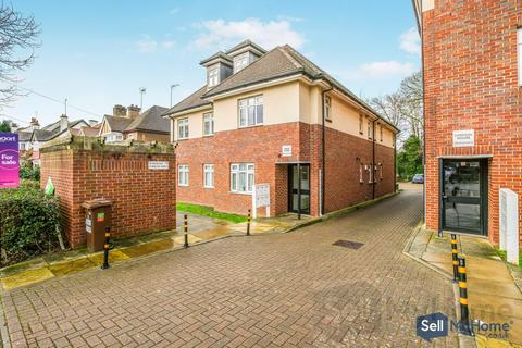 undefined, Birdhurst Avenue, South Croydon