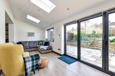 3 bedroom terraced house for sale, Coniston Road, Kings Langley, WD4