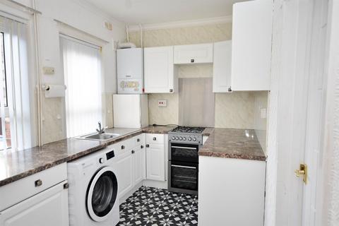 2 bedroom terraced house to rent, Don Gardens, Washington