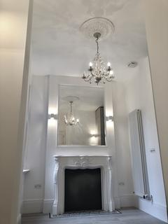 Studio to rent, Abercorn Place, London NW8