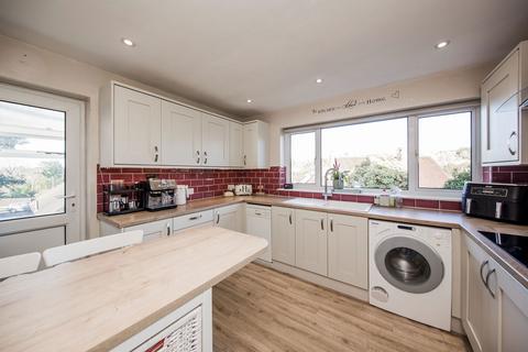 undefined, Downsview, Heathfield