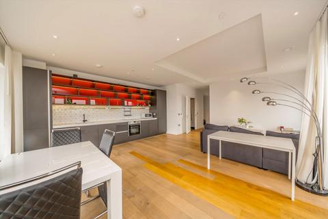 2 bedroom flat to rent, Botanic Square, London E14