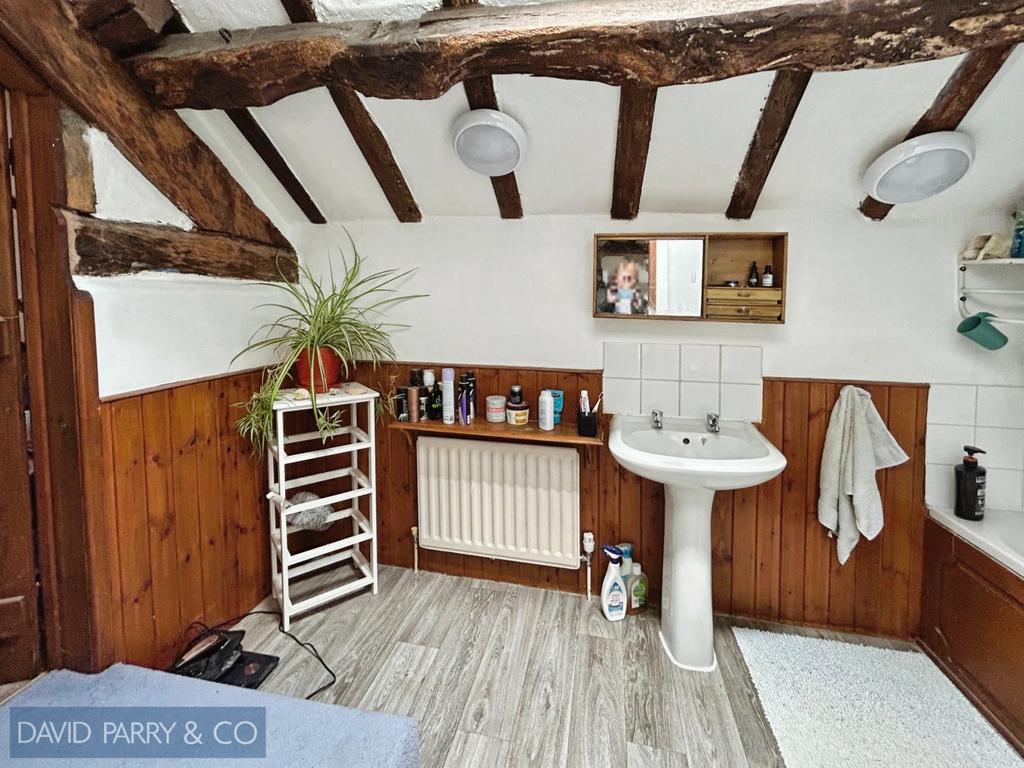 Detached Stone Barn Conversion