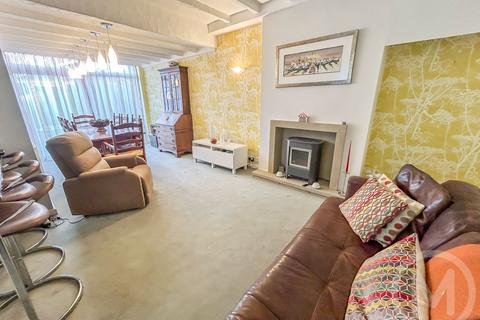 3 bedroom semi-detached house for sale, Cornwall Place, Marton