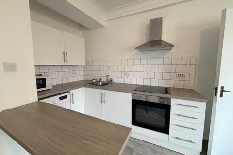 1 bedroom apartment to rent, Pine Grange, Bournemouth BH1