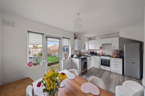 2 bedroom terraced house for sale, Browning Avenue, Worcester Park KT4