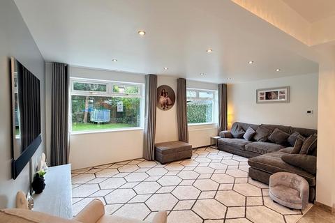 undefined, Poole Close, Bramhall