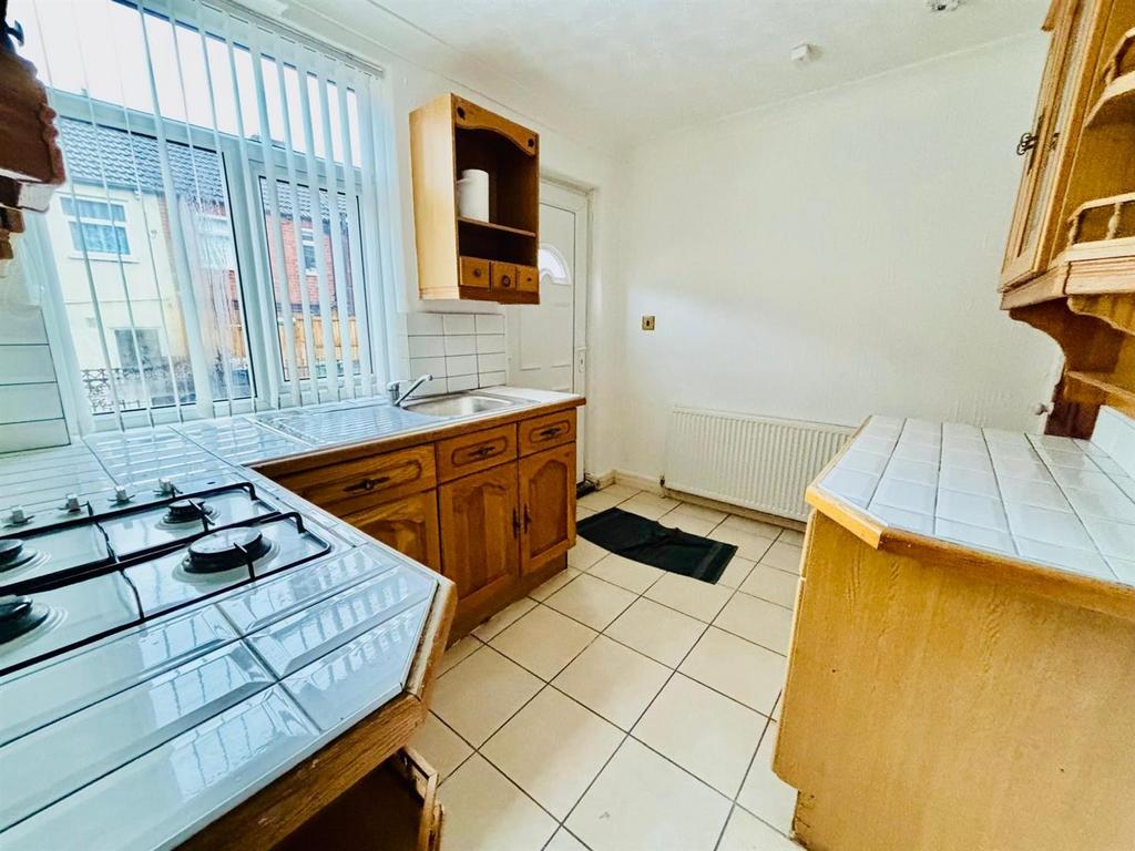 Fitted Dining kitchen: