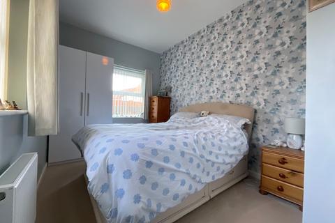 3 bedroom detached bungalow for sale, South Lea Road, Cayton, YO11