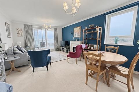 3 bedroom property for sale, Boscombe