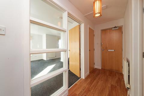 2 bedroom flat for sale, 2/1 2 Saucel Place, Paisley, PA1 1UE