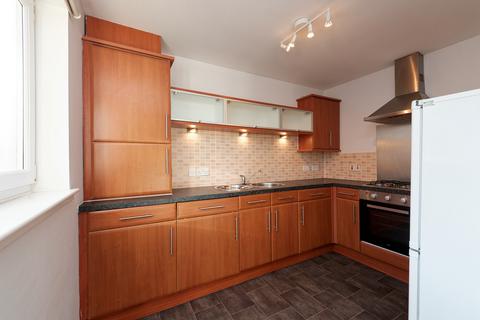 2 bedroom flat for sale, 2/1 2 Saucel Place, Paisley, PA1 1UE
