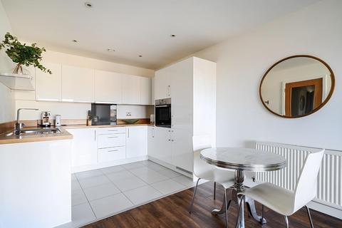 2 bedroom apartment for sale, Willow Close, Snodland