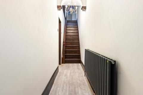 3 bedroom terraced house for sale, Gordon Street, Gainsborough, Lincolnshire, DN21