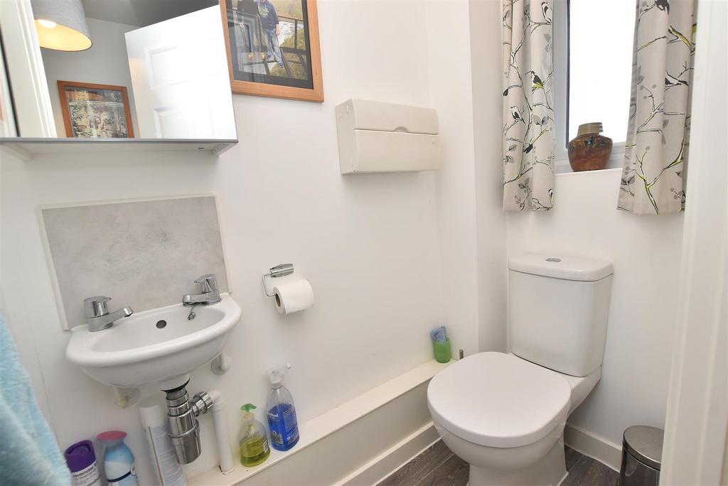 Cloakroom WC