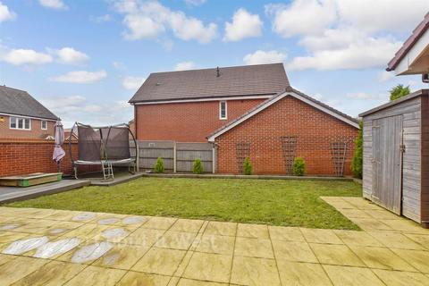 Centenary Road, Southwater, Horsham, West Sussex
