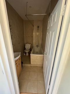 2 bedroom flat for sale, Neasden, London NW10
