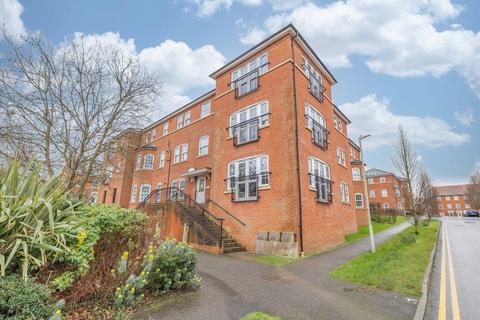 2 bedroom flat for sale, George Roche Road, Canterbury, CT1