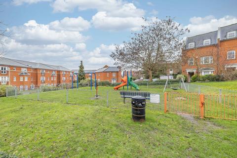 2 bedroom flat for sale, George Roche Road, Canterbury, CT1