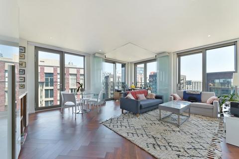 1 bedroom apartment for sale, Capital Building, Embassy Gardens, SW11