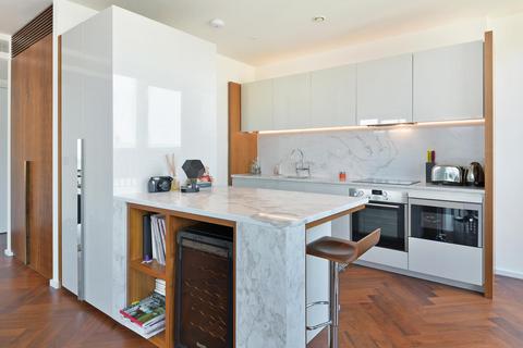 1 bedroom apartment for sale, Capital Building, Embassy Gardens, SW11