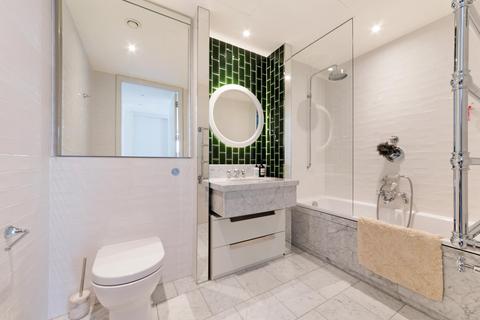 1 bedroom apartment for sale, Capital Building, Embassy Gardens, SW11