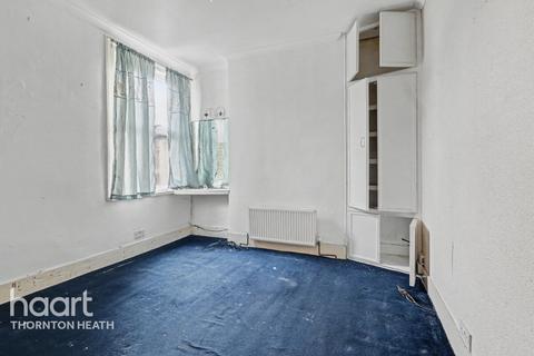 3 bedroom character property for sale, Mersham Road, Thornton Heath