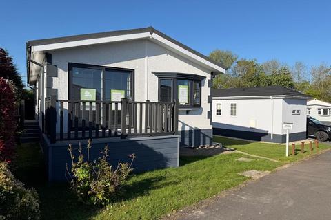 undefined, Meysey Hampton Cirencester