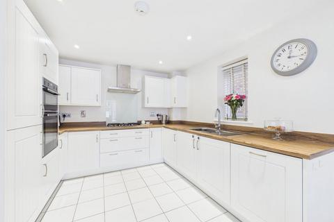 undefined, Roman Lane, Horsham RH13