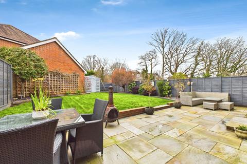 undefined, Roman Lane, Horsham RH13