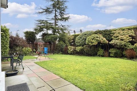 undefined, Spring Lane, Lees, Oldham, OL4