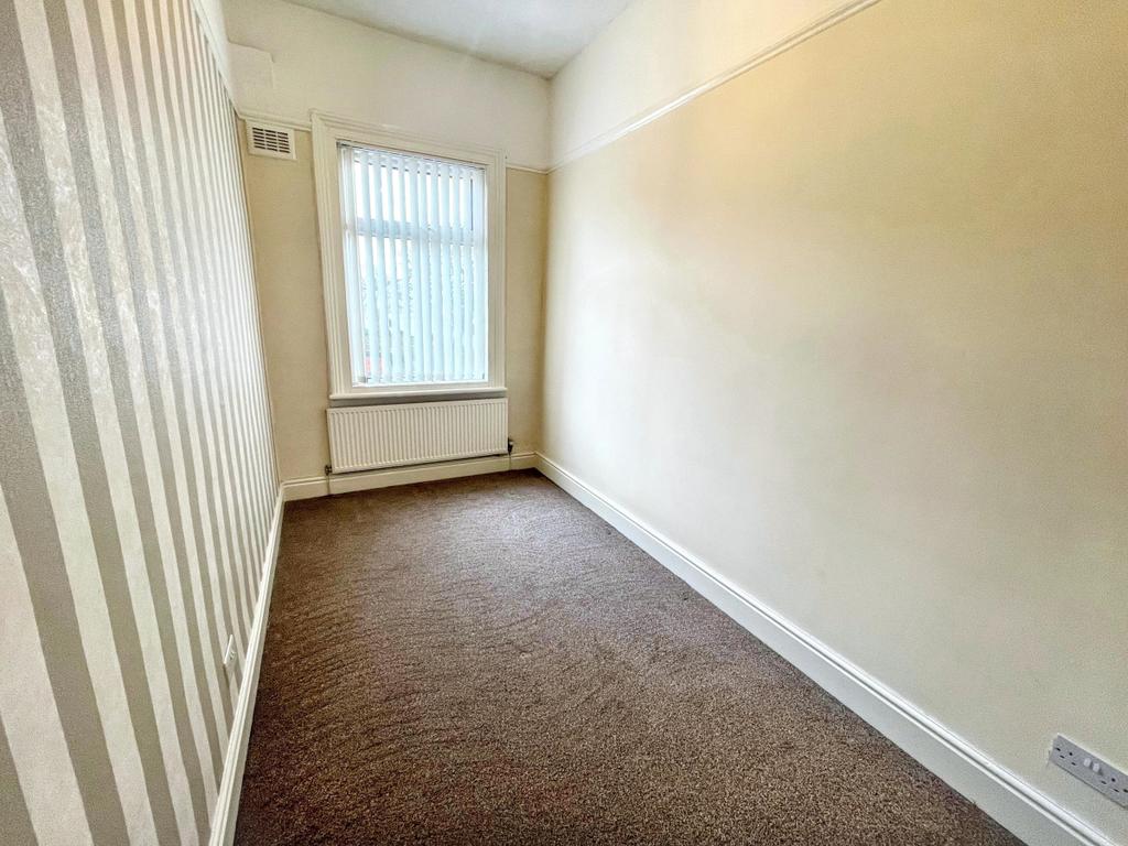 82 Eldon Street
