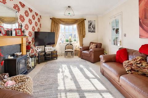 4 bedroom detached house for sale, Bramley Gardens, Herne Bay, CT6 7DS