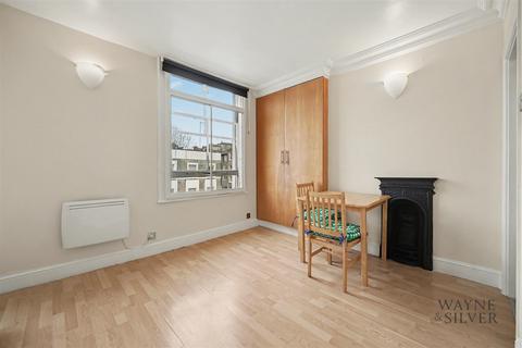 Studio to rent, Surrendale Place, Maida Vale, London, W9